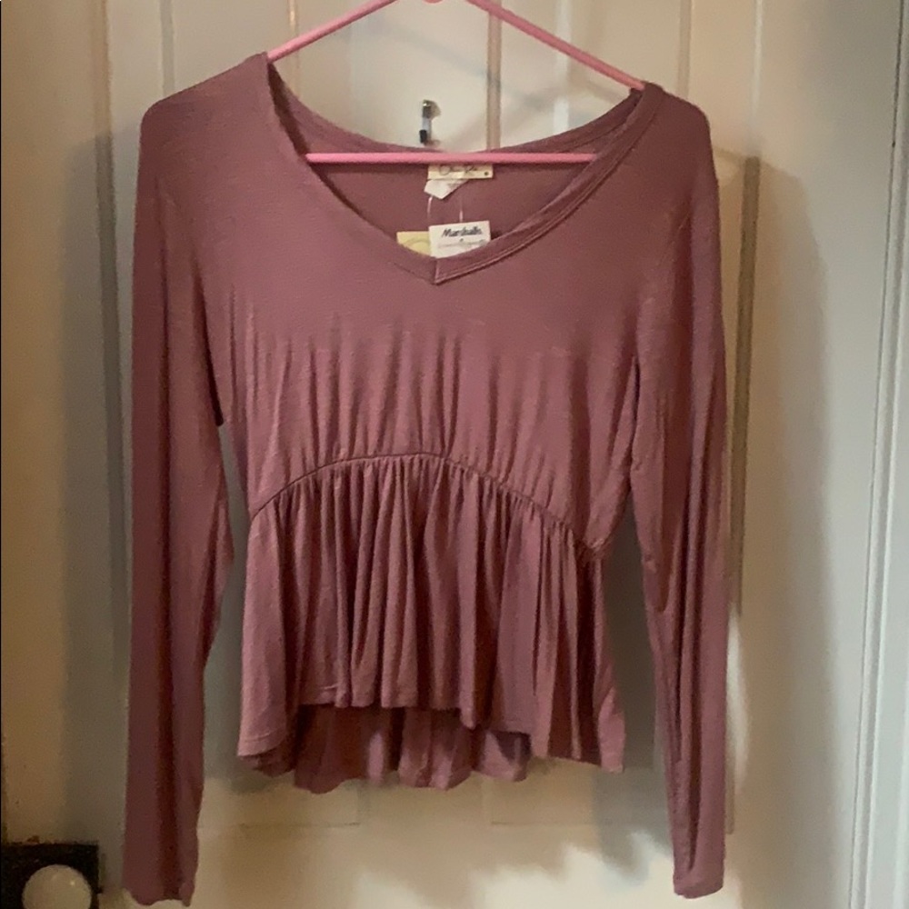 Pink long sleeve flowy top